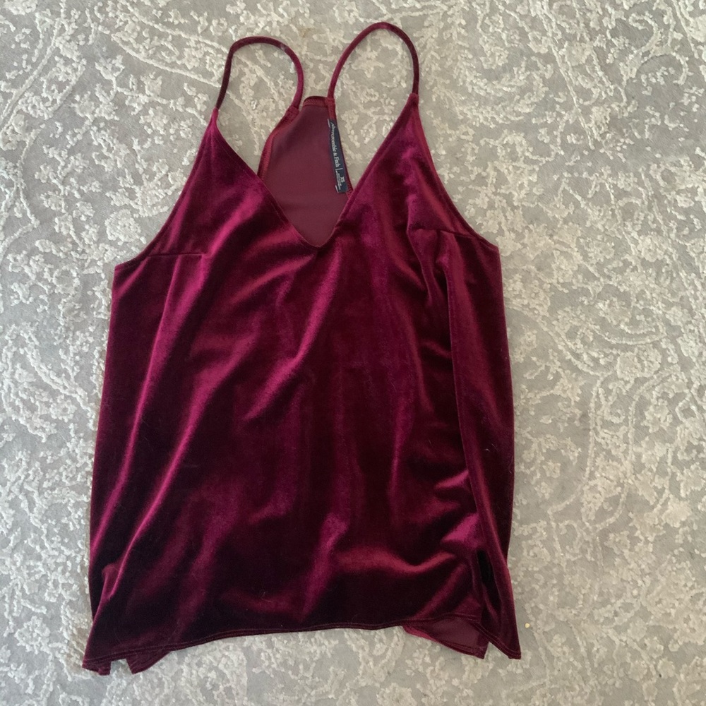 Velvet wine tank Abercrombie & Fitch